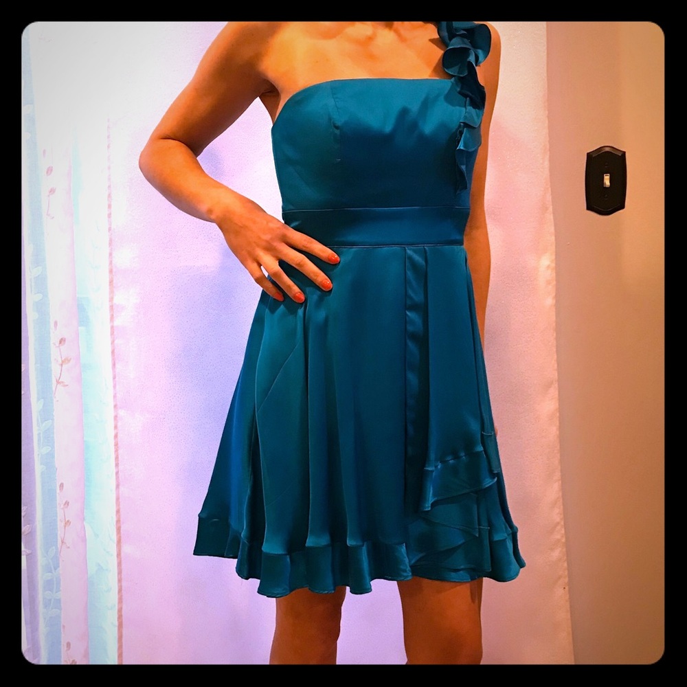Bebe dress